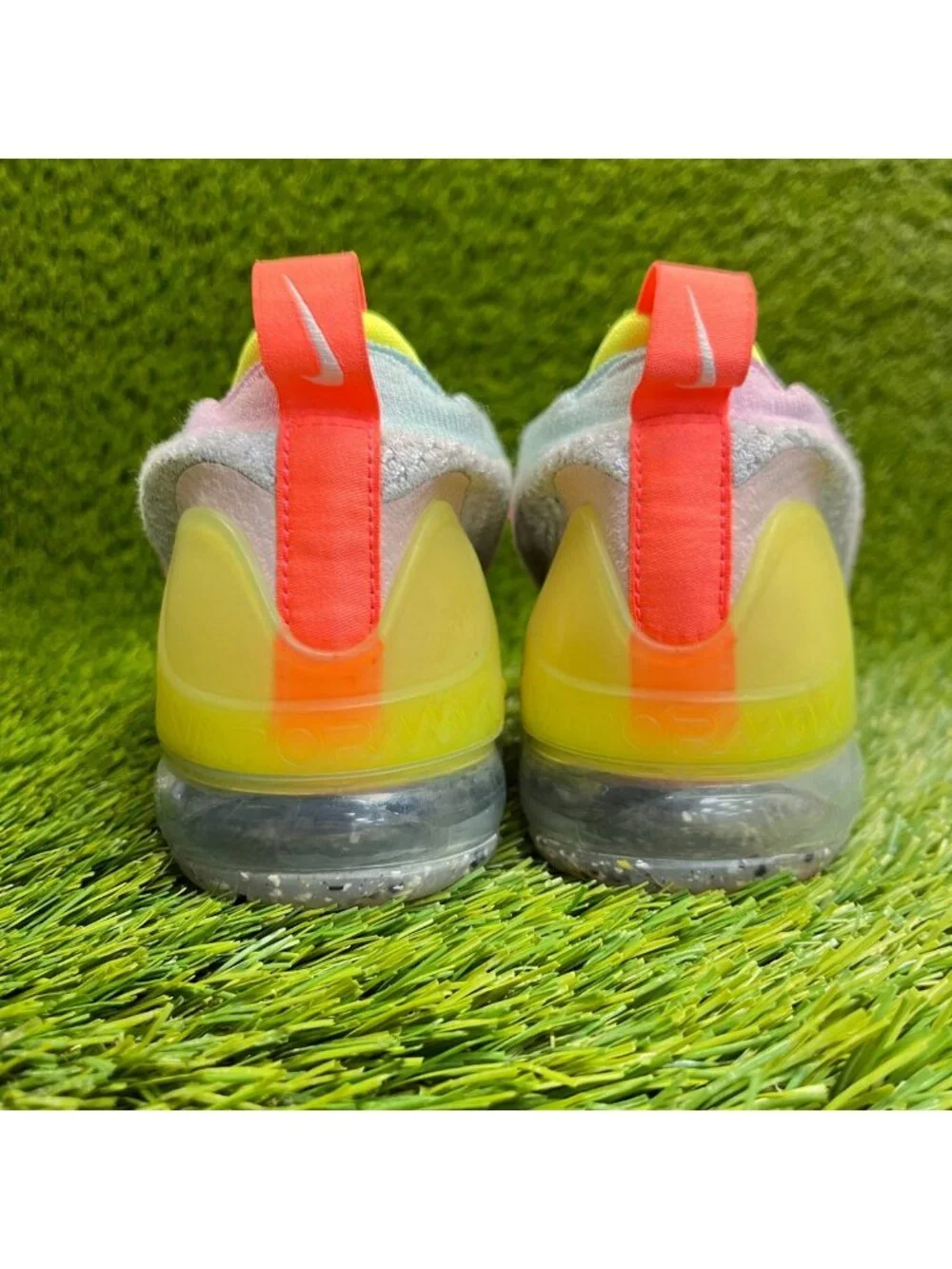 Nike Air Vapormax 2021 Flyknit Womens Size 8 Gray Pink Athletic Shoes Sneakers